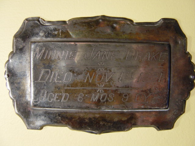 The Birth Record and Death Record on the Coffin Plate of Minnie Jane Drake is Free Genealogy